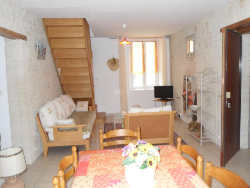Ferienwohnung Maison En Pierre Port-en-Bessin-Huppain Zimmer foto