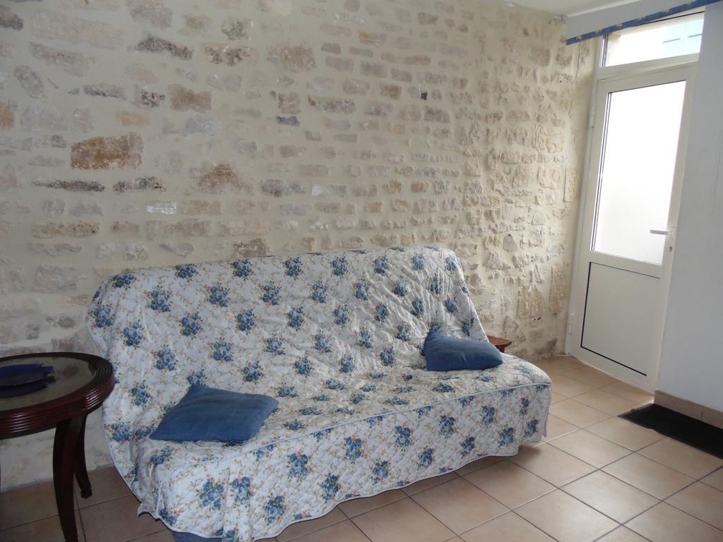 Ferienwohnung Maison En Pierre Port-en-Bessin-Huppain Zimmer foto